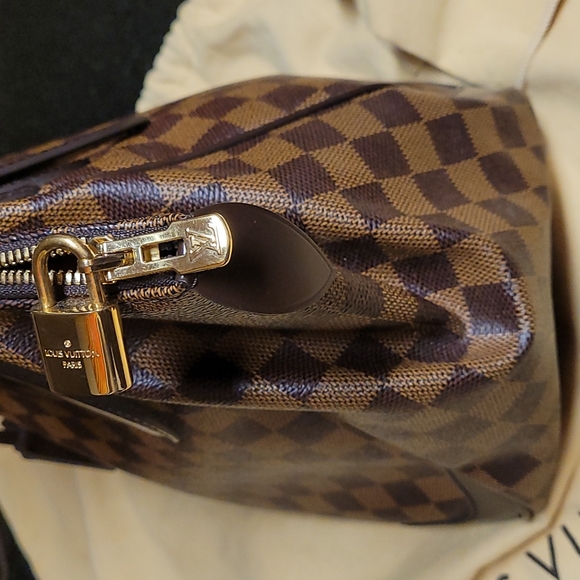 Authentic Louis Vuitton Verona MM - Picture 10 of 16